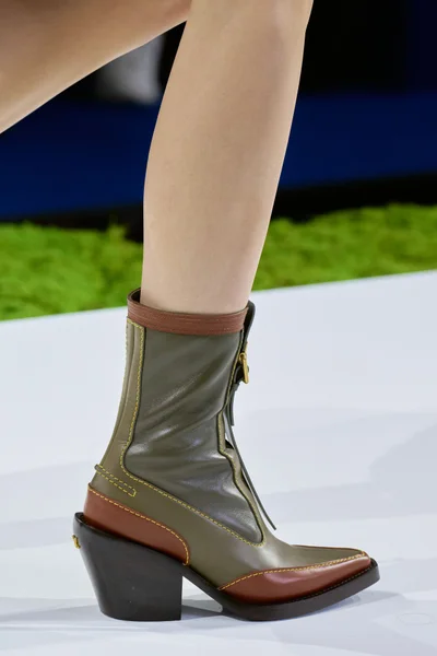 Look 73